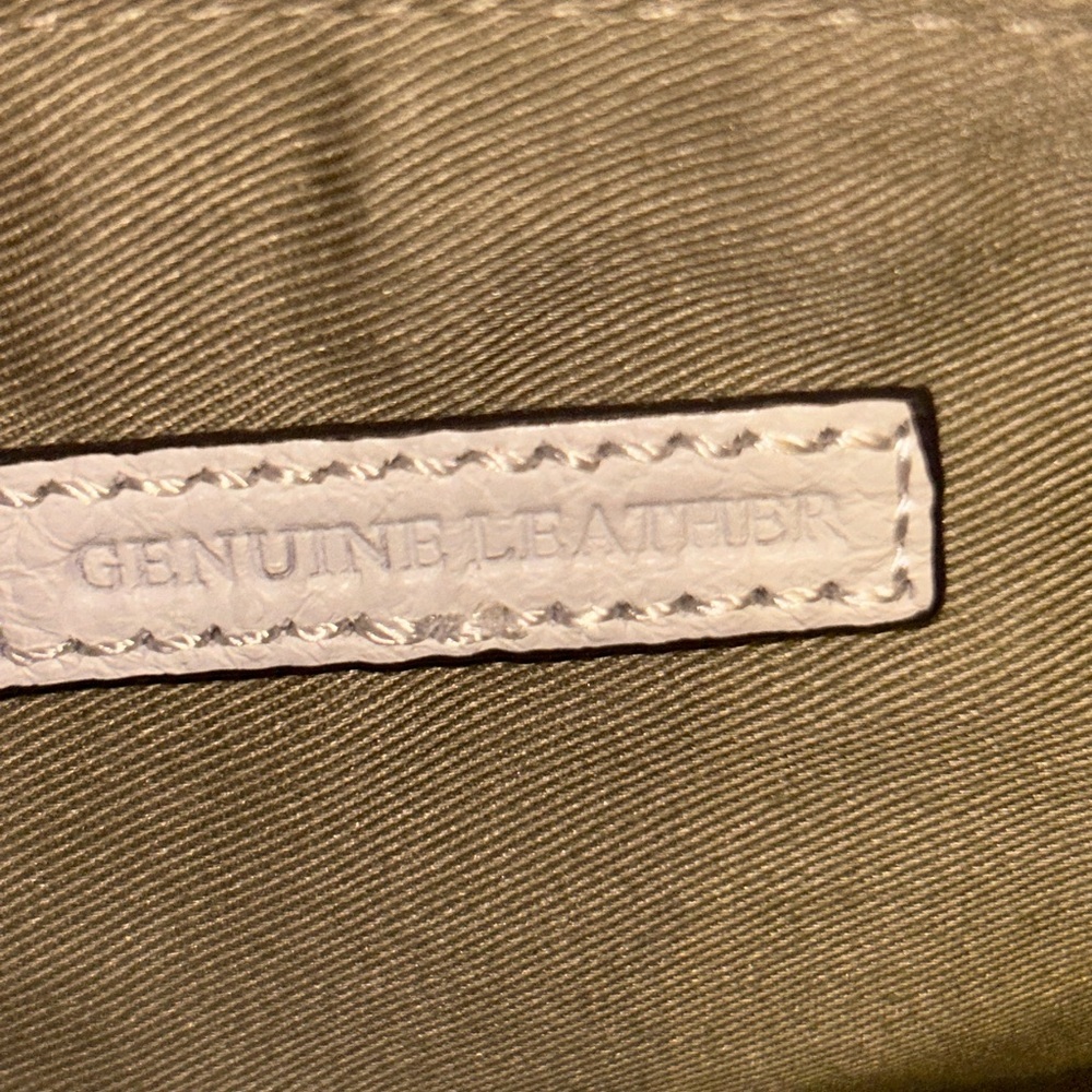 NWOT G.I.L.I white leather clutch - Picture 7 of 11